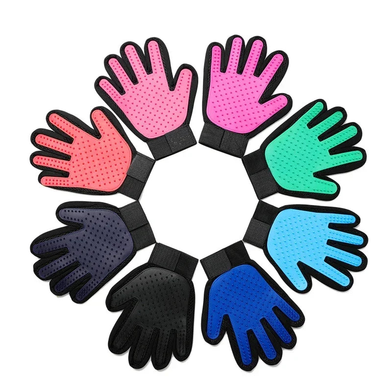 Silicone Pet Grooming Gloves – Gentle Hair Removal for Dogs & Cats