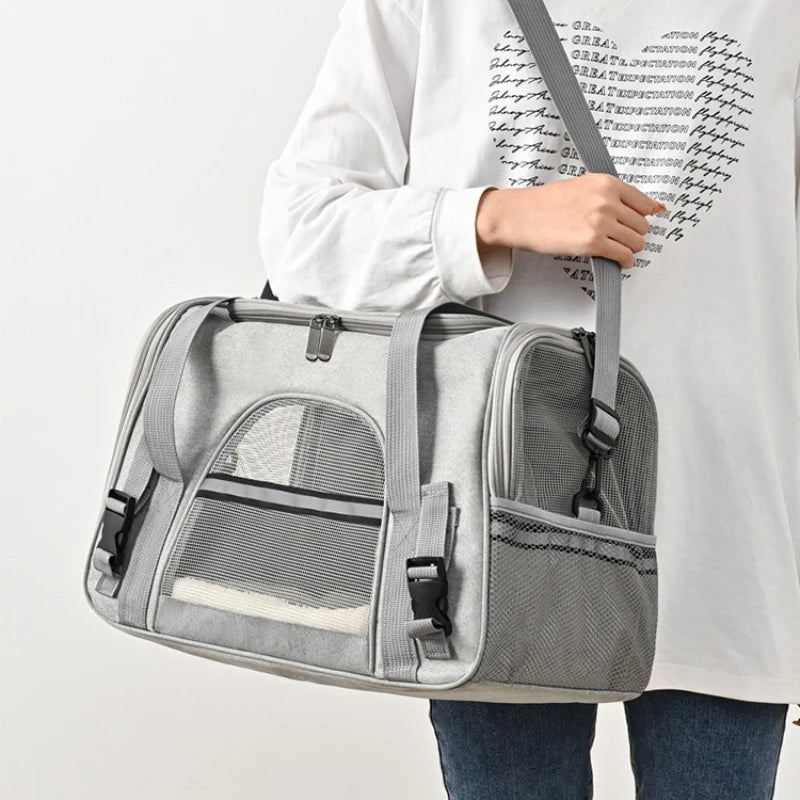 Portable Pet Carrier Backpack – Breathable Foldable Shoulder Bag for Cats & Dogs