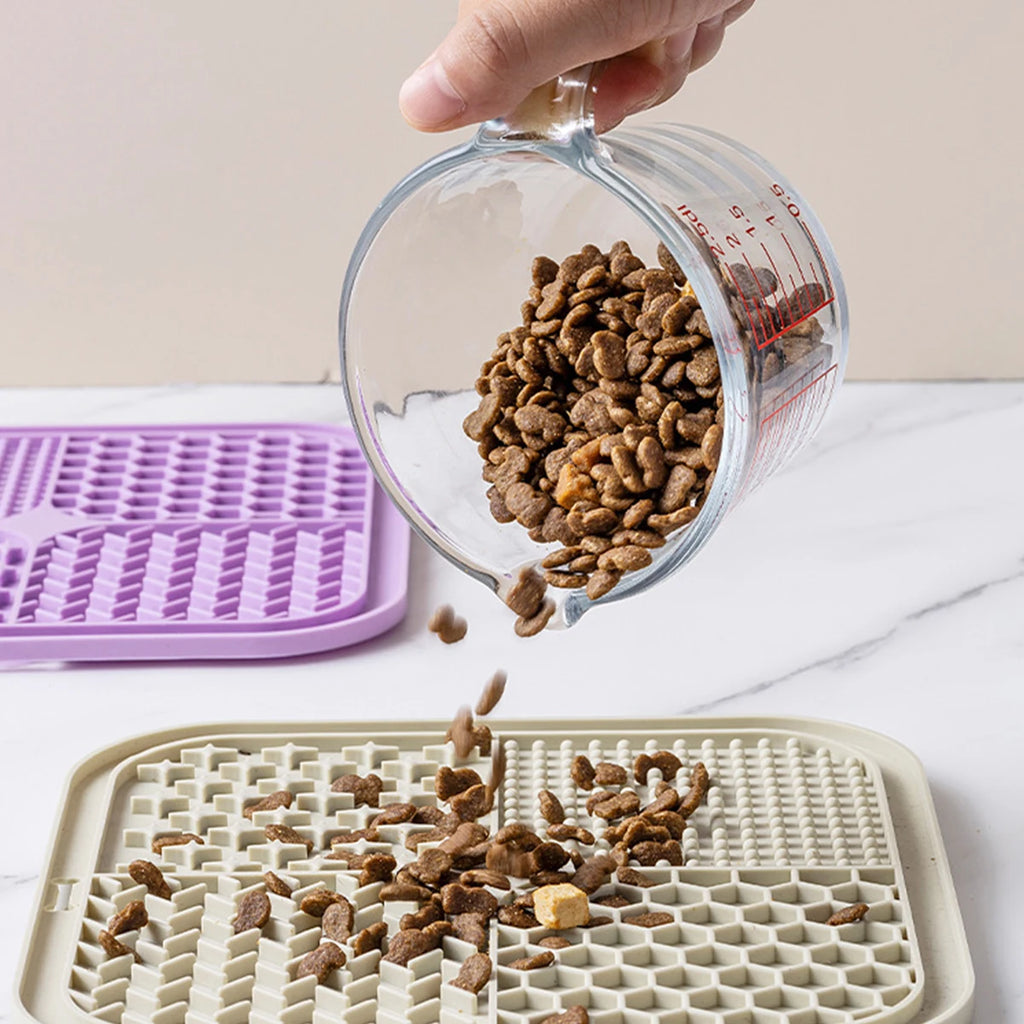 LickEase Anti-Choke Slow Feed Mat
