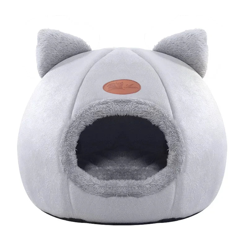 Cosy Winter Cat Cave Bed – Warm Enclosed Pet House